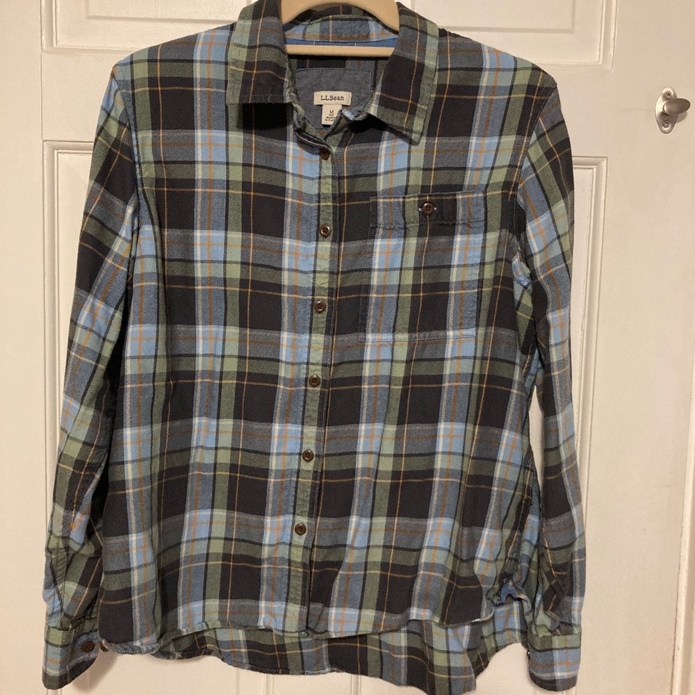 LL Bean Women's Rangeley Flannel Shirt, Button-Front, Petite size Medium